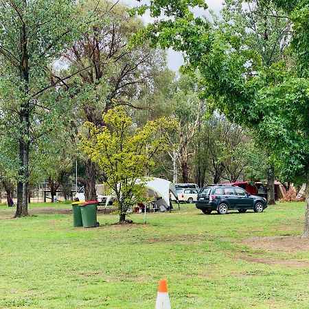 Corryong Caravan Park Formally Mt Mittamatite Caravan Park Ngoại thất bức ảnh