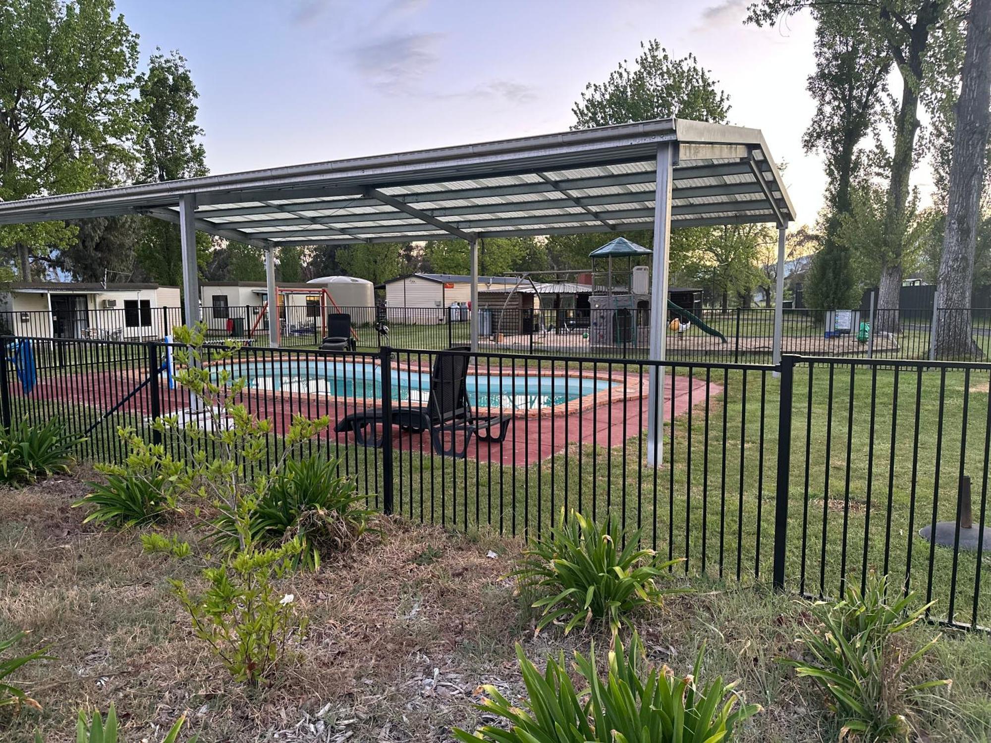 Corryong Caravan Park Formally Mt Mittamatite Caravan Park Ngoại thất bức ảnh